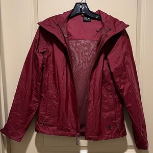 Mountain Hardwear Burgundy Ski Jacket
